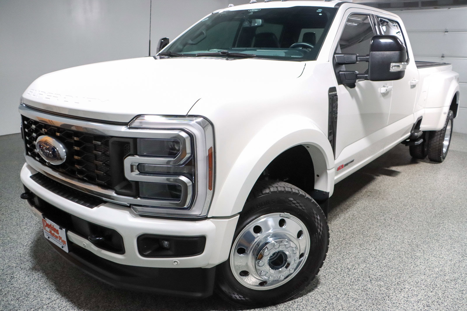 Used 2025 Ford F450 Platinum w/ FX4 Off-Road Package AWD/4WD image 35