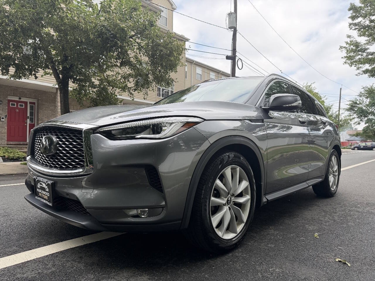 Used 2019 INFINITI QX50 Essential w/ Premium Heat Package AWD/4WD image 2
