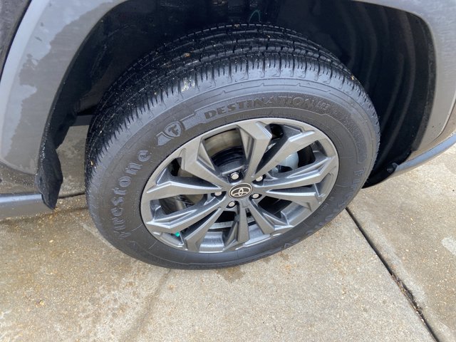 Used 2023 Toyota RAV4 Limited image 31