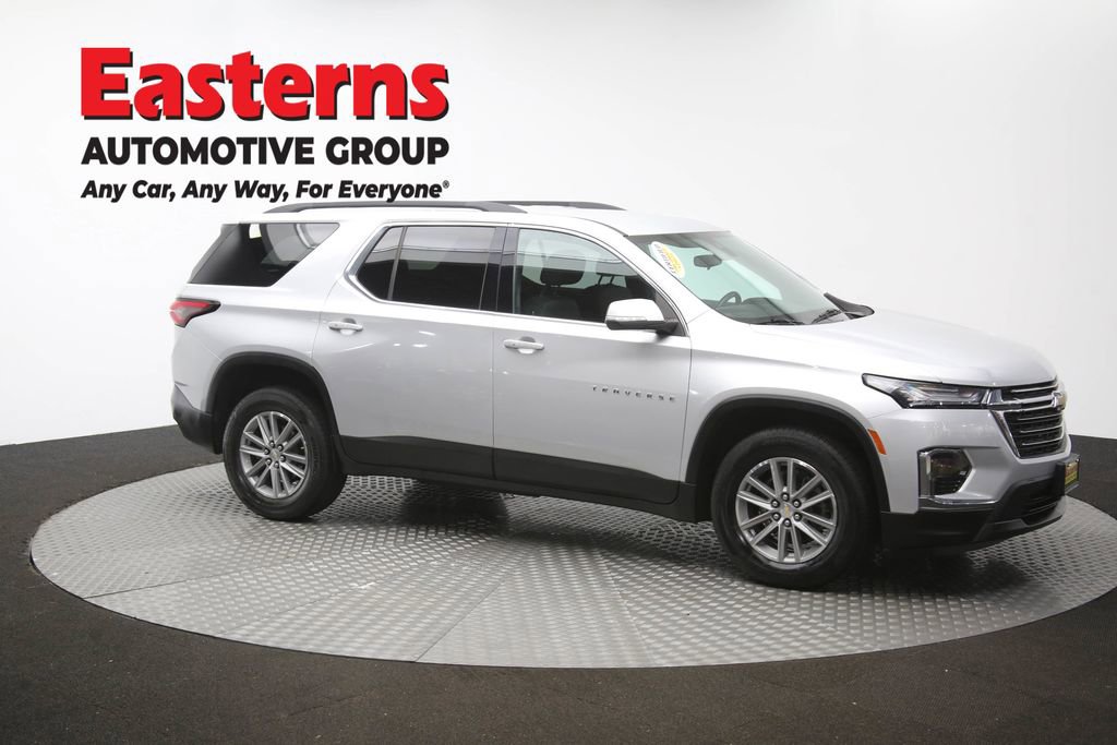 Used 2022 Chevrolet Traverse LT FWD image 48