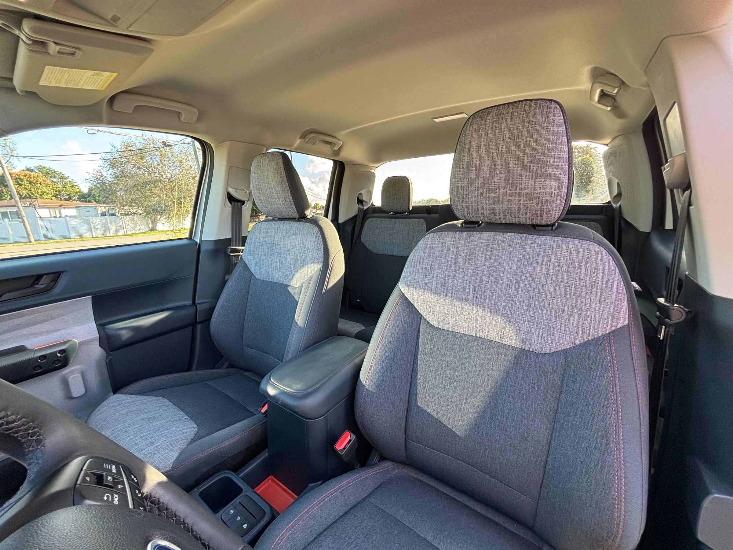 Used 2023 Ford Maverick XLT w/ XLT Luxury Package image 9