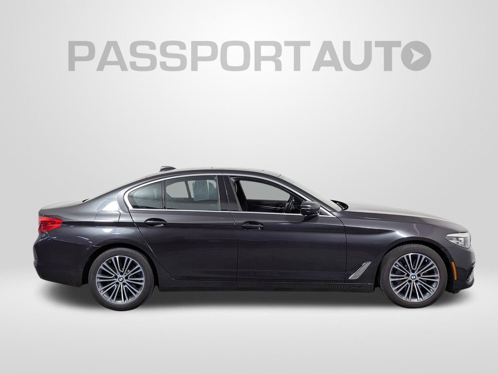 Used 2019 BMW 530i xDrive w/ Convenience Package AWD/4WD image 8