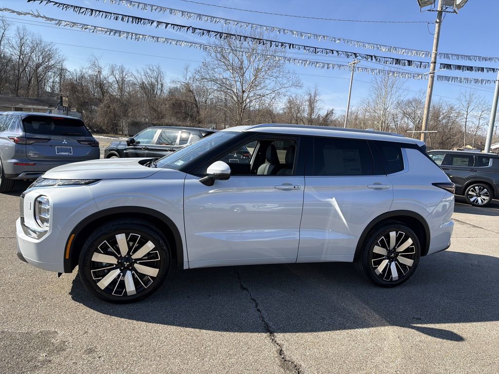 New 2026 Mitsubishi Outlander SEL AWD/4WD image 7