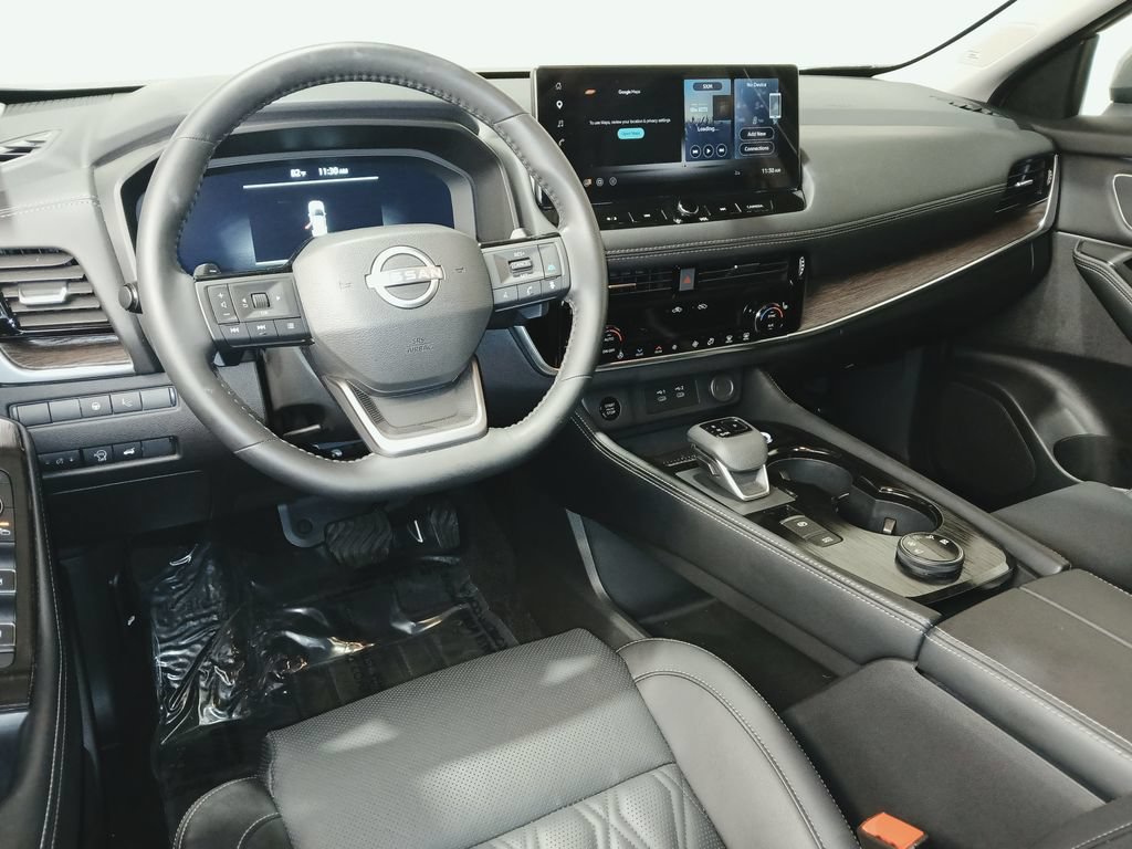 Used 2026 Nissan Rogue Platinum w/ Platinum Premium Package AWD/4WD image 9