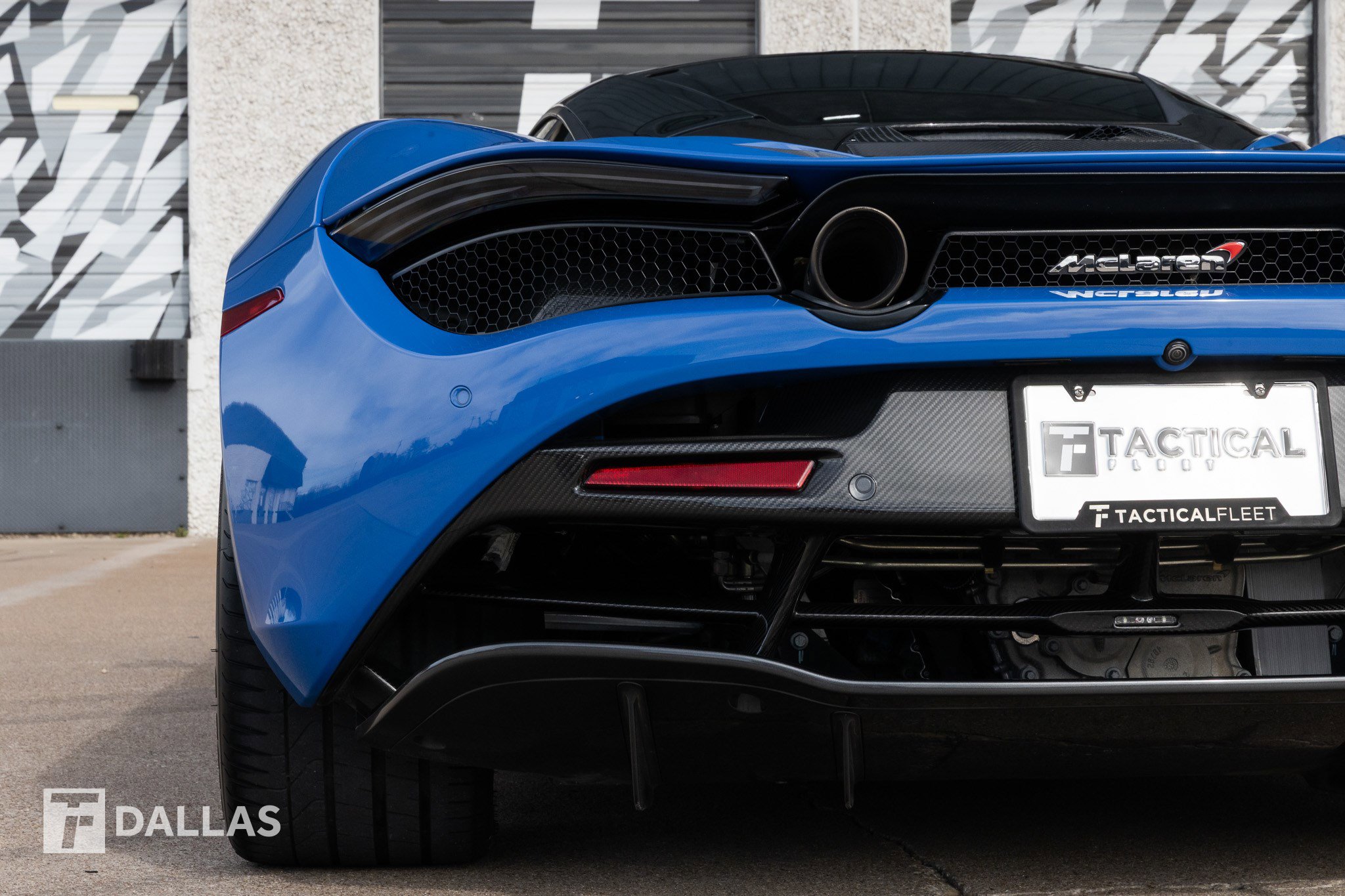 Used 2018 McLaren 720S image 21