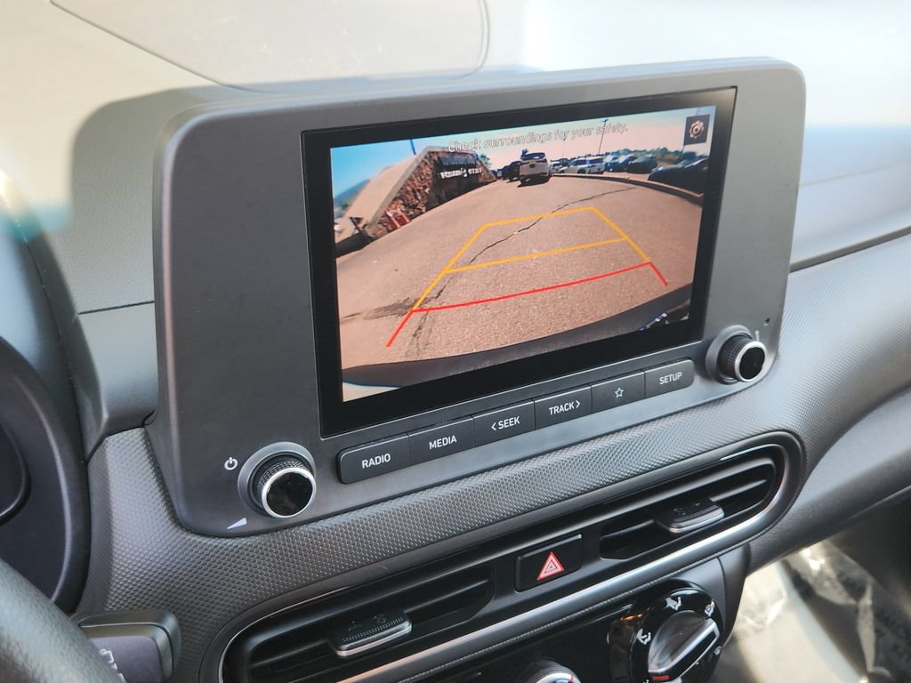 Used 2023 Hyundai Kona SEL AWD/4WD image 9