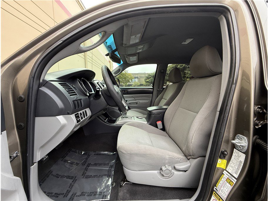 Used 2013 Toyota Tacoma 2WD Double Cab image 11