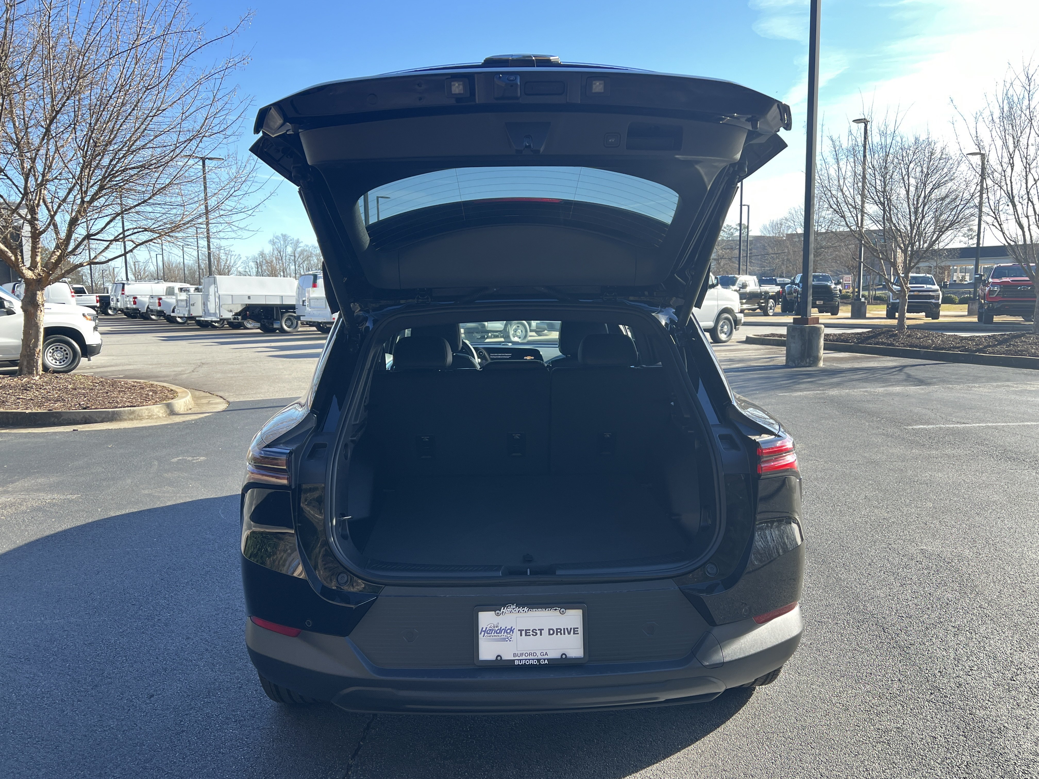 New 2026 Chevrolet Equinox EV LT AWD/4WD image 11