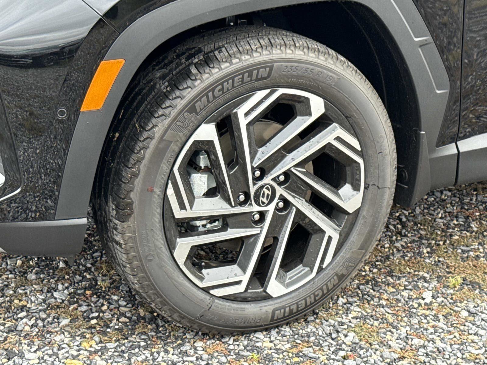 New 2026 Hyundai Tucson Limited AWD/4WD image 18