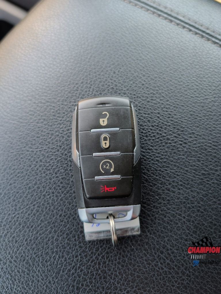Used 2019 RAM 1500 Big Horn AWD/4WD image 34