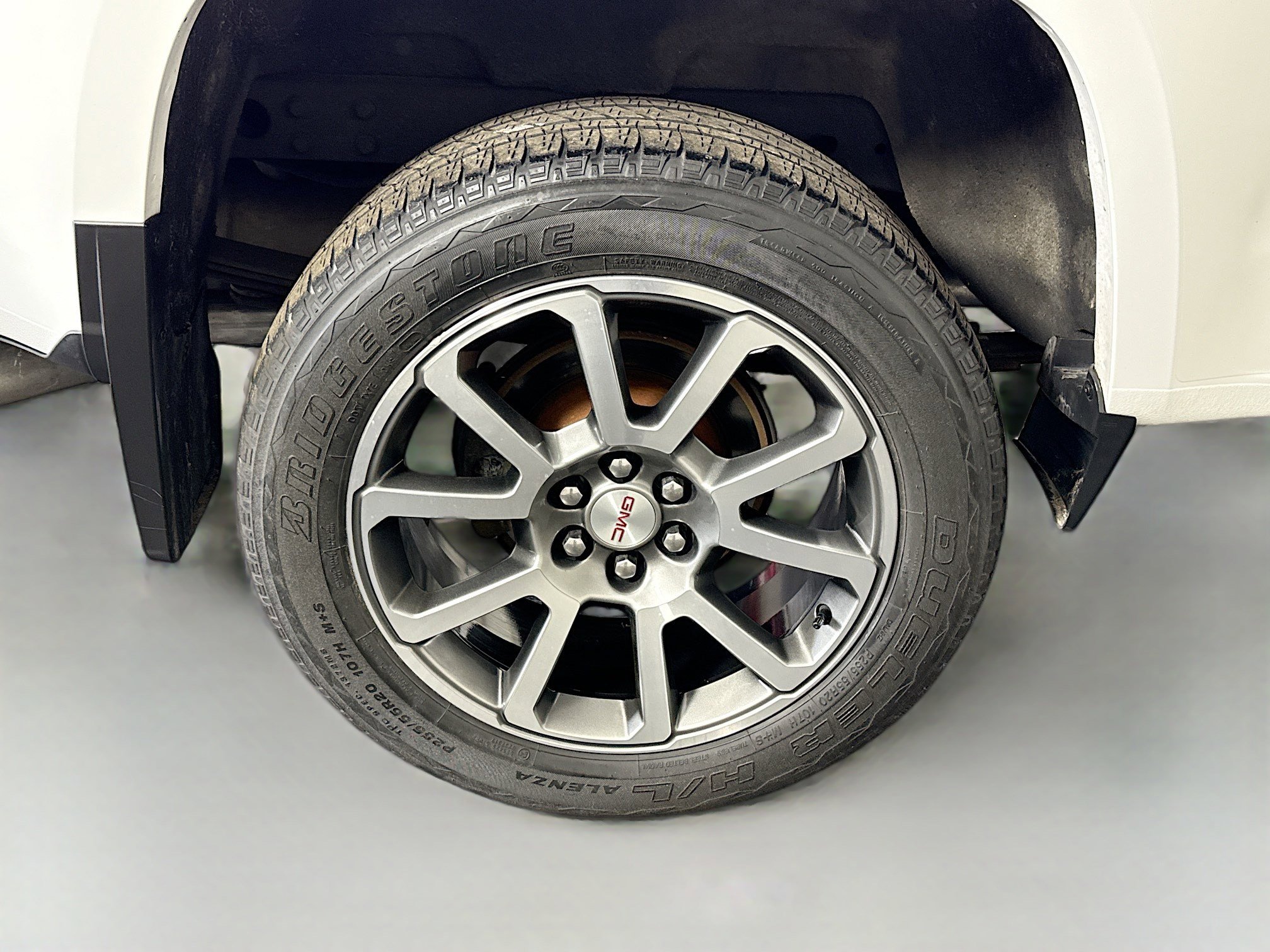 Used 2018 GMC Canyon Denali image 32