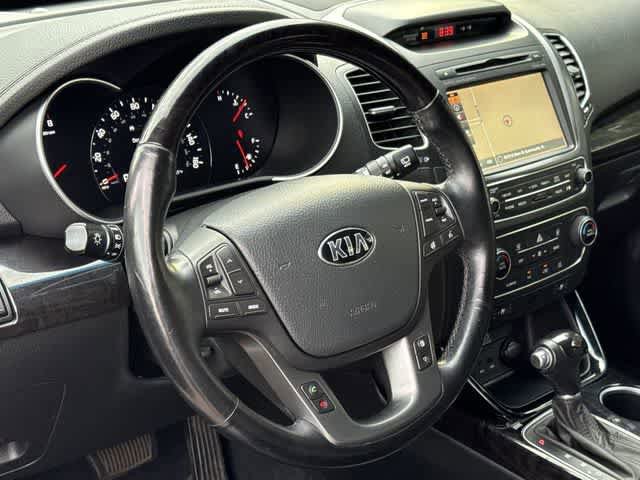Used 2014 Kia Sorento SX w/ 3rd Row Package AWD/4WD image 21