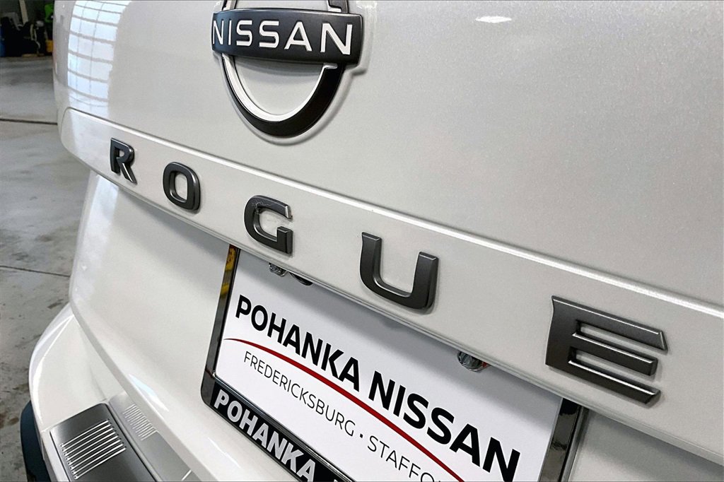 Certified 2024 Nissan Rogue SV w/ SV Premium Package image 31