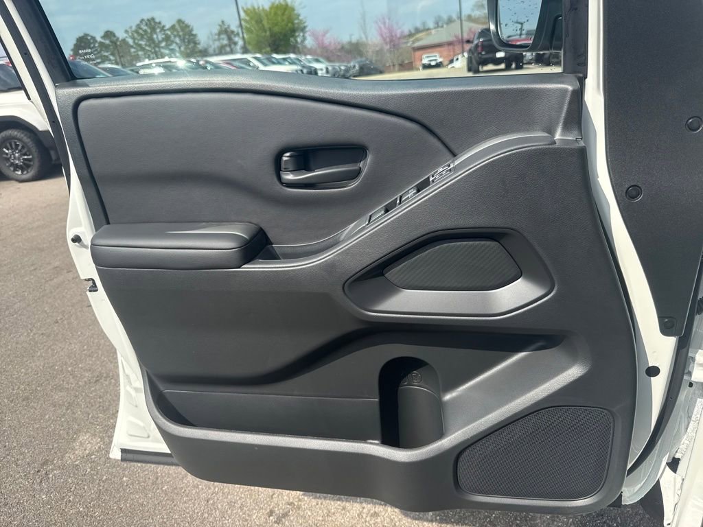 New 2026 Nissan Frontier S w/ Tow Package image 12