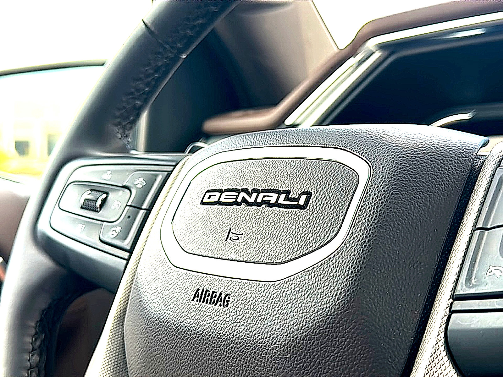Used 2024 GMC Sierra 1500 Denali w/ Denali Reserve Package RWD image 24