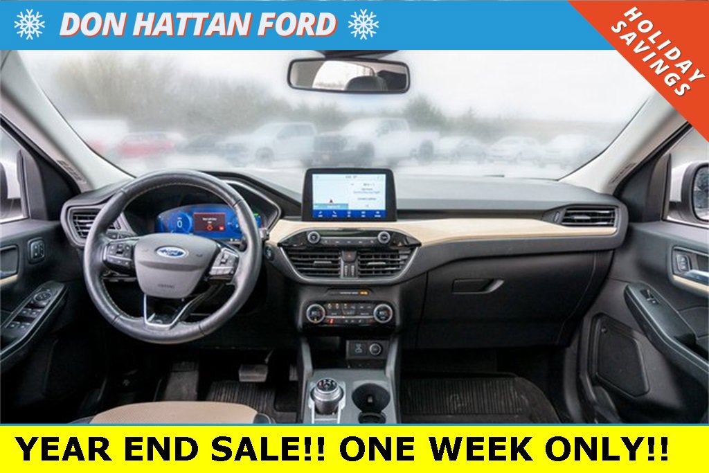 Used 2021 Ford Escape Titanium w/ Titanium Elite Package image 3