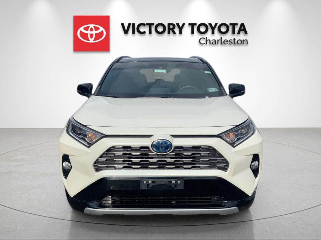 Used 2021 Toyota RAV4 XSE w/ XSE Grade Weather Package image 8