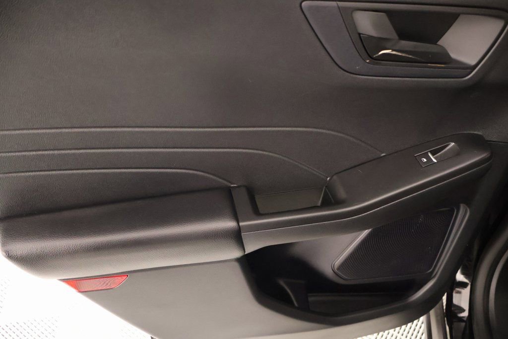 Used 2022 Ford Escape SE image 15