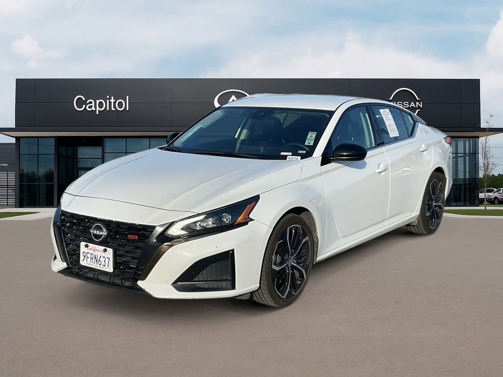 Used 2023 Nissan Altima 2.5 SR