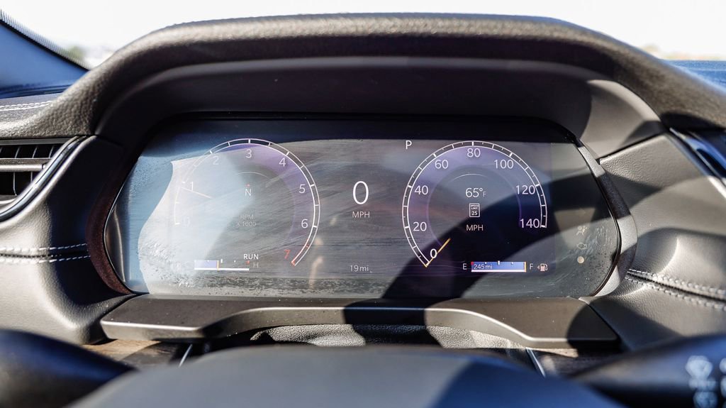 New 2026 Jeep Grand Cherokee Limited image 28