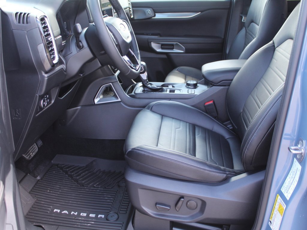 New 2025 Ford Ranger Lariat w/ Trailer Tow Package image 4