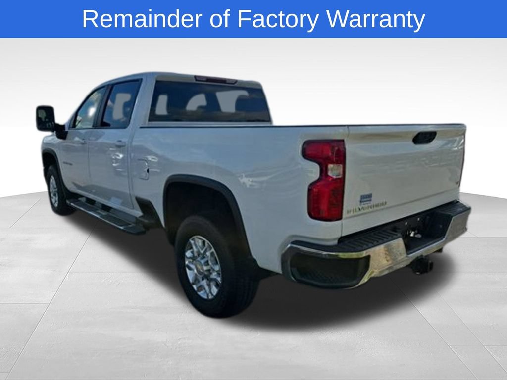 Used 2024 Chevrolet Silverado 2500 LT AWD/4WD image 3