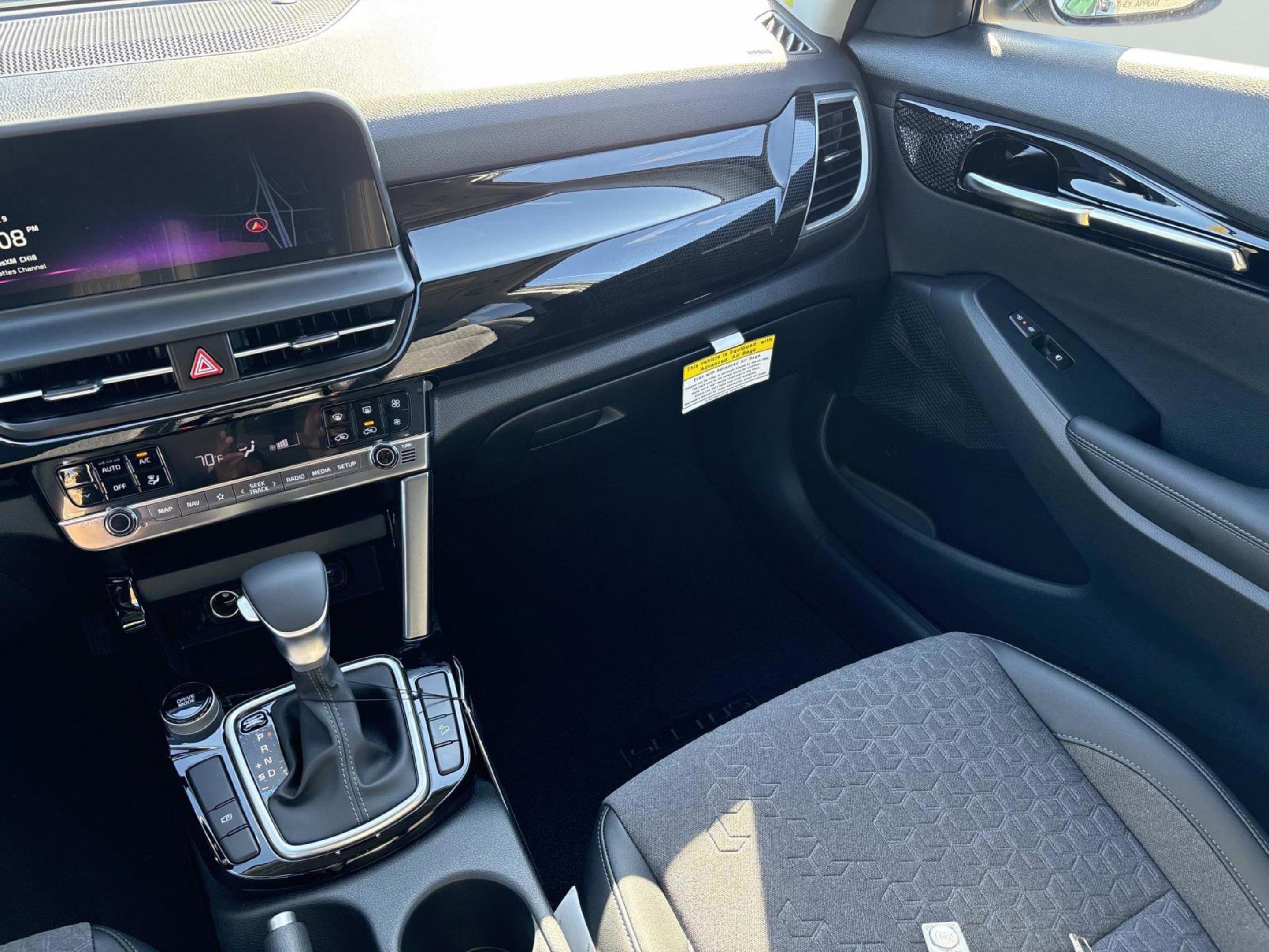 New 2026 Kia Seltos S image 14