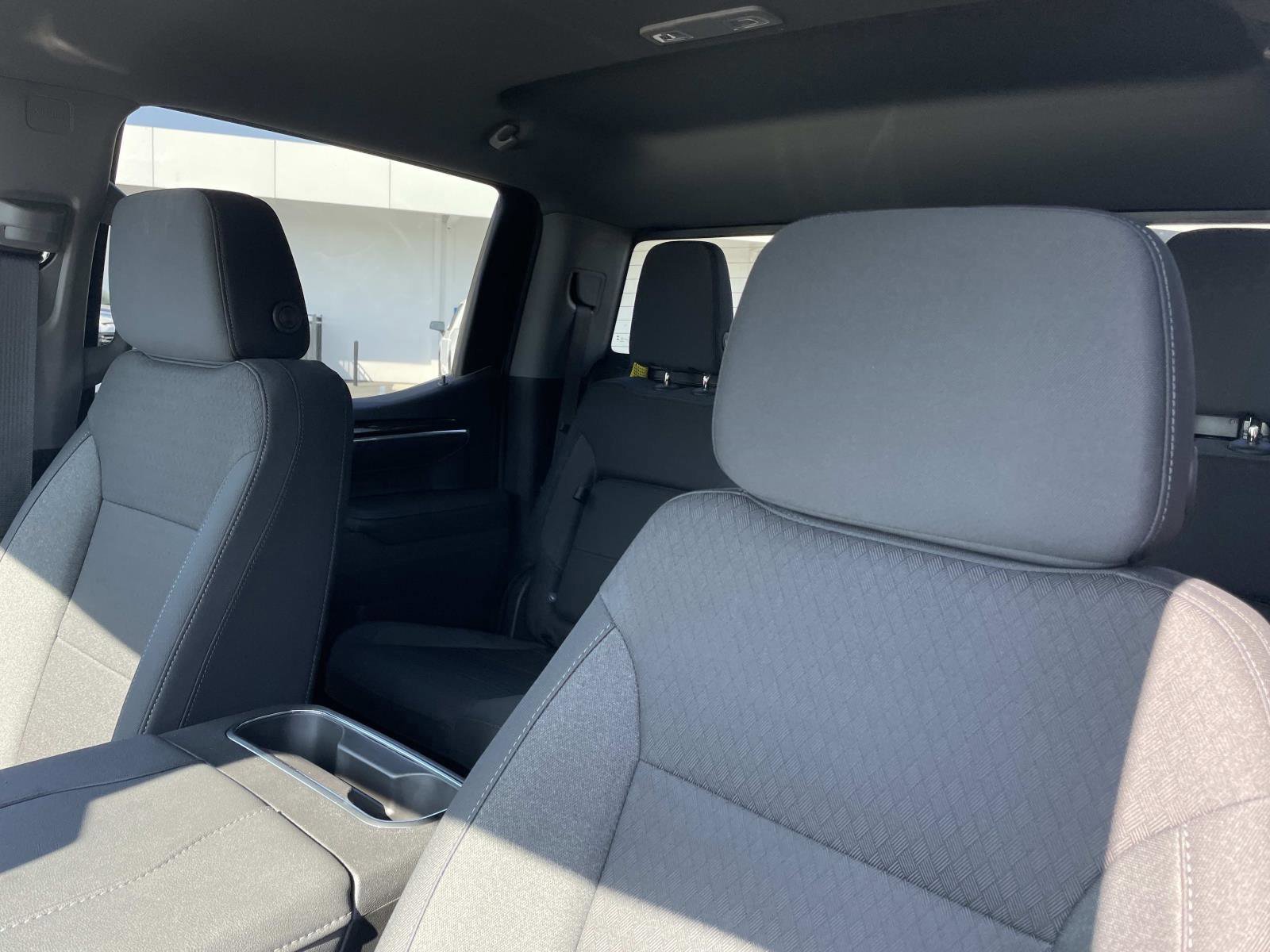 New 2026 GMC Sierra 1500 Elevation image 23