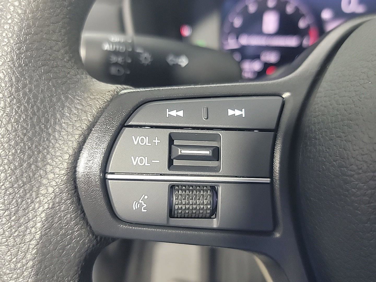 Certified 2024 Honda Accord EX image 34