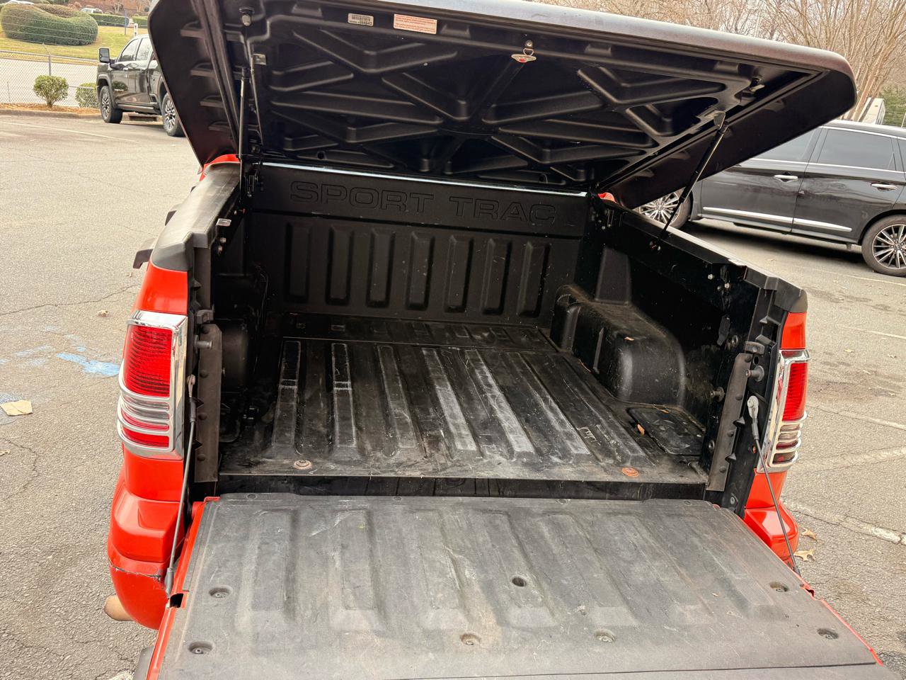 Used 2007 Ford Explorer Sport Trac Limited image 9