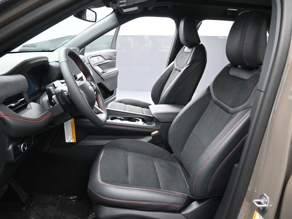New 2026 Ford Explorer ST w/ Sun And Sound Package image 9