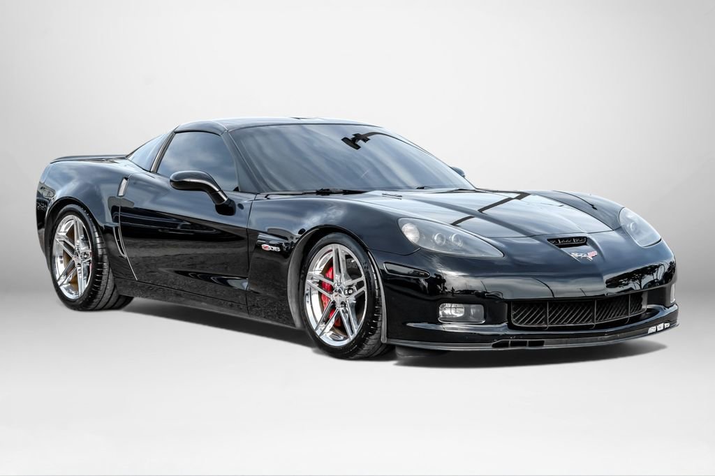 Used 2007 Chevrolet Corvette Z06 w/ Preferred Equipment Group RWD image 4