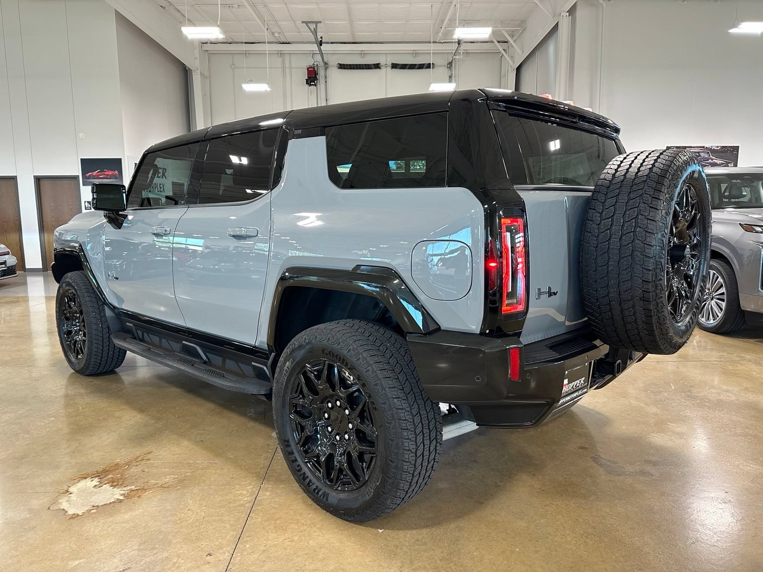 Used 2026 GMC Hummer EV SUV AWD/4WD image 6