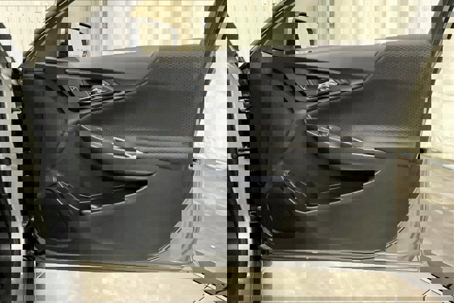 Used 2024 Chevrolet Malibu LT image 24