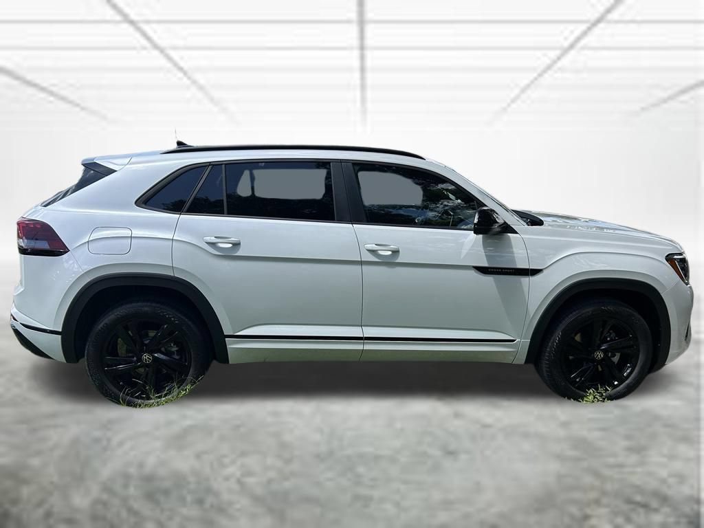 New 2026 Volkswagen Atlas Cross Sport SEL R-Line AWD/4WD image 6