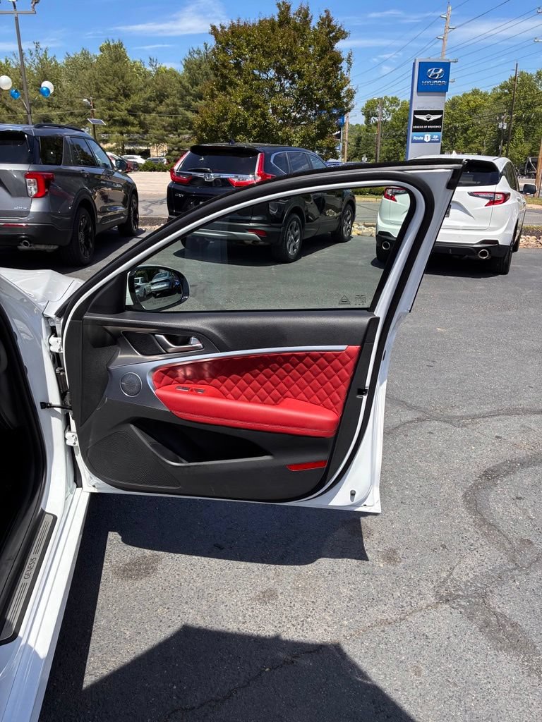 Used 2025 Genesis G70 3.3T Advanced w/ Sport Prestige Package AWD/4WD image 52