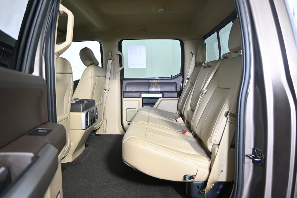 Used 2019 Ford F150 Lariat w/ Equipment Group 502A Luxury AWD/4WD image 18