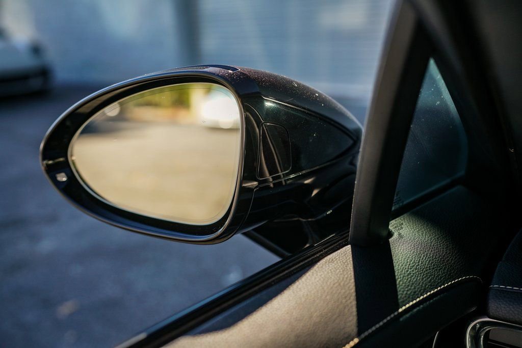 Used 2020 Porsche Panamera Edition image 38