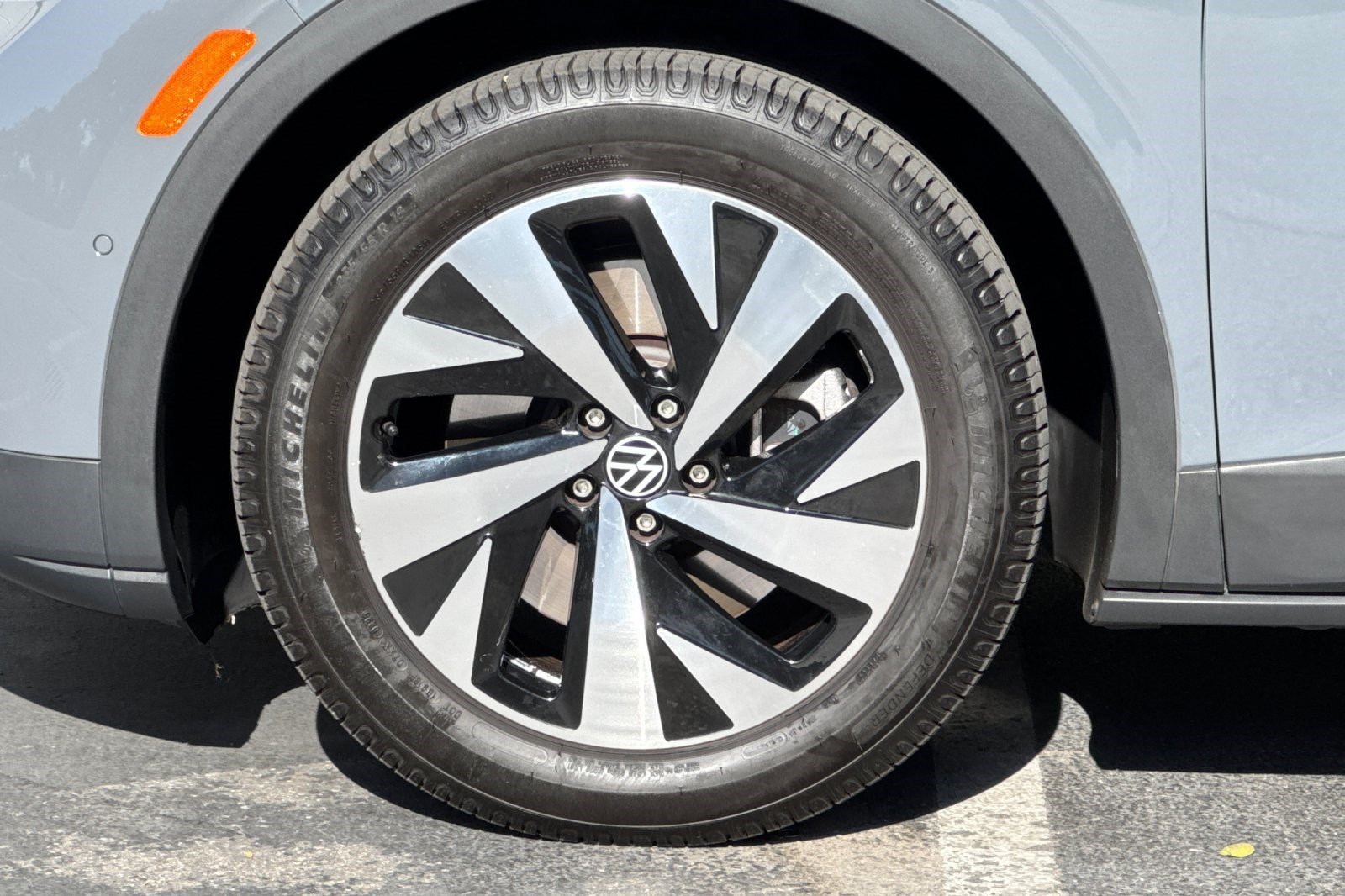 Used 2024 Volkswagen ID.4 Pro RWD image 38