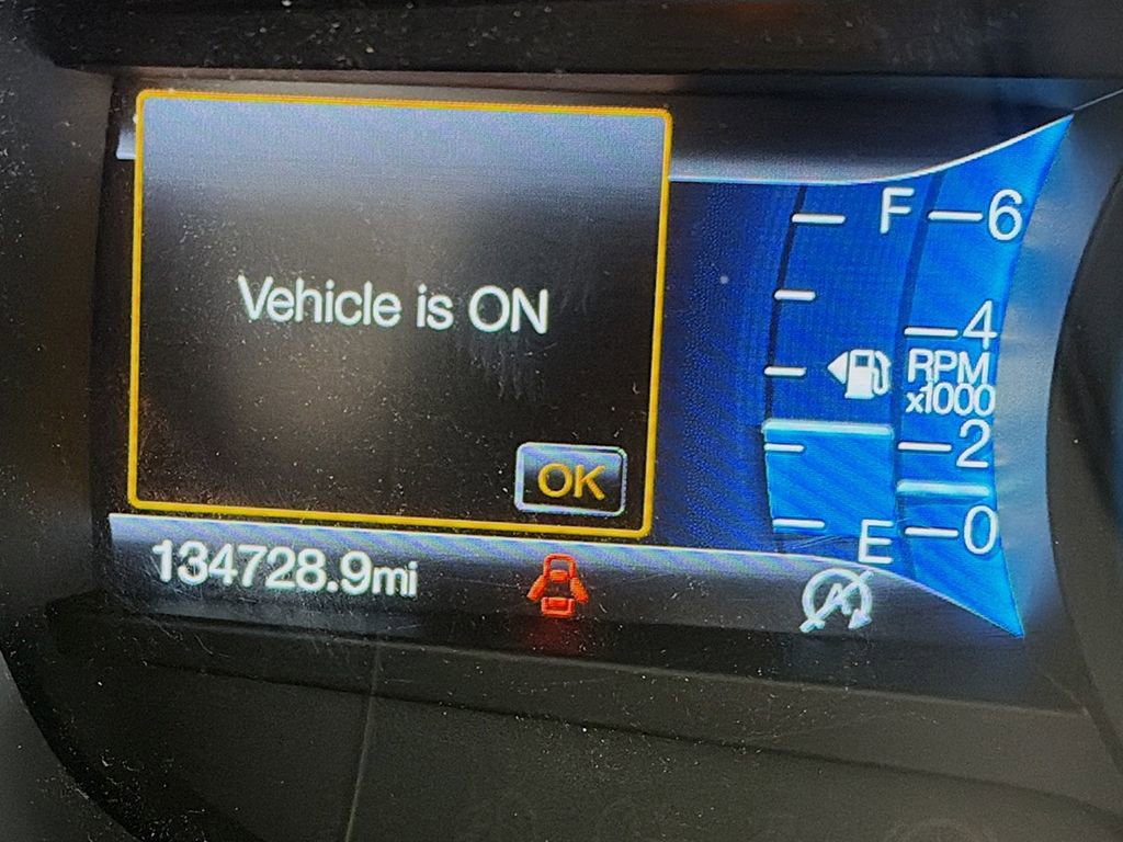 Used 2020 Ford Fusion SE image 27