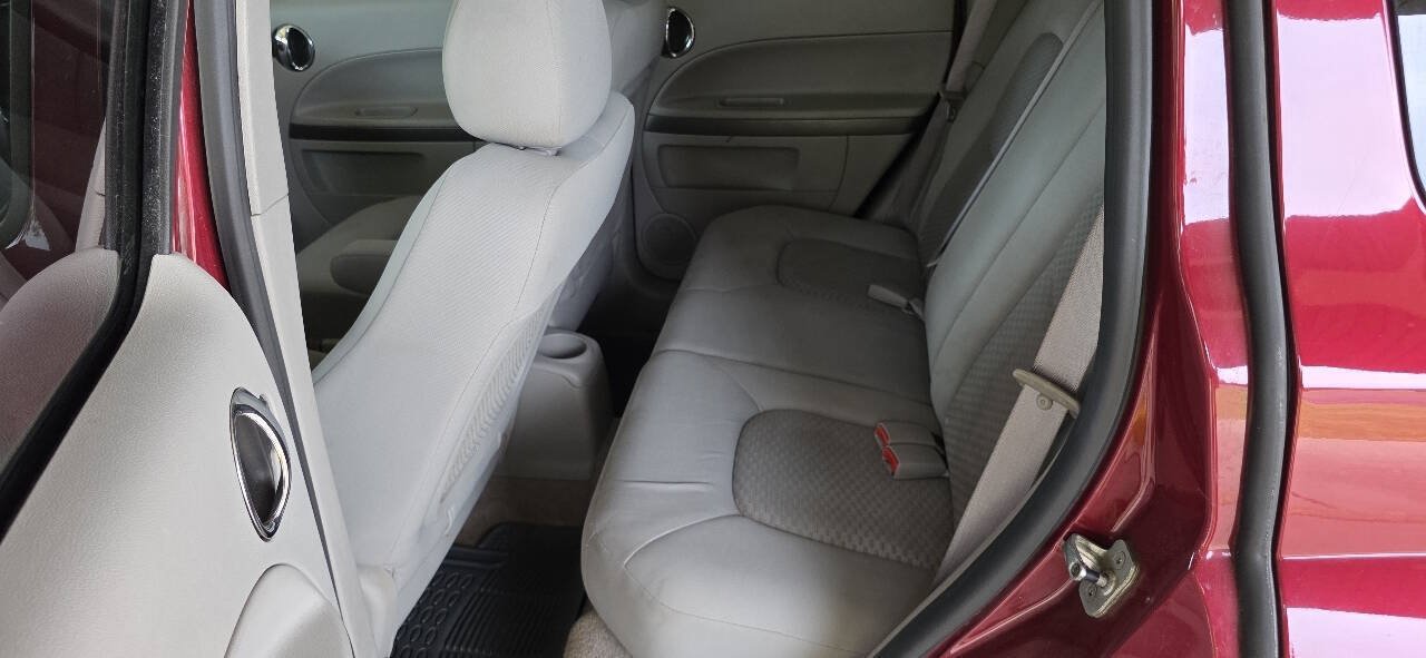 Used 2007 Chevrolet HHR LS FWD image 14