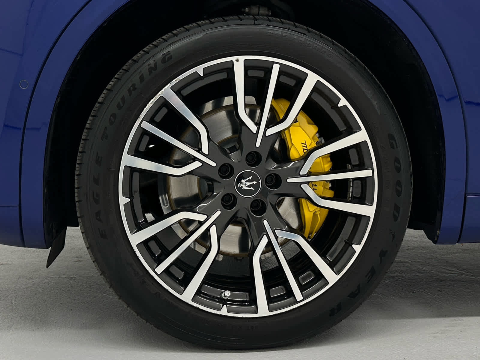 Used 2023 Maserati Grecale Modena image 9