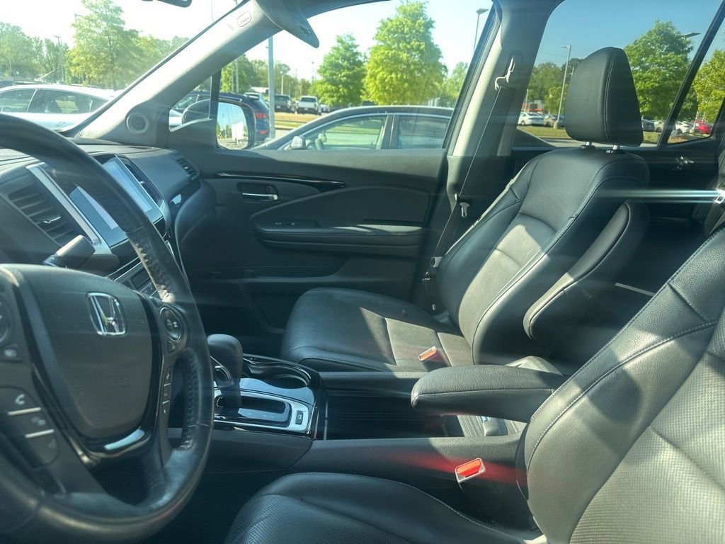 Used 2017 Honda Ridgeline RTL-E image 10