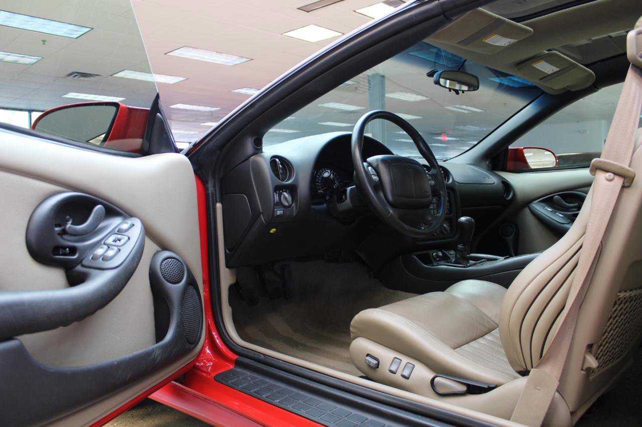 Used 2002 Pontiac Firebird Trans Am w/ SLP Firehawk Pkg image 30