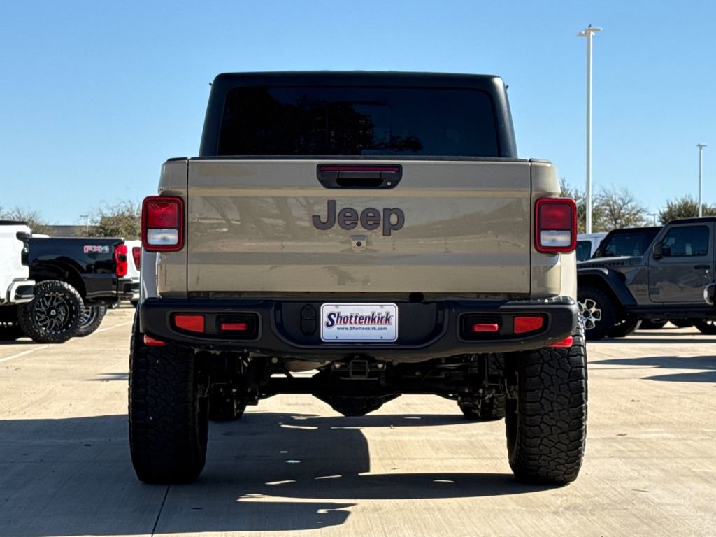 Used 2022 Jeep Gladiator Rubicon image 8