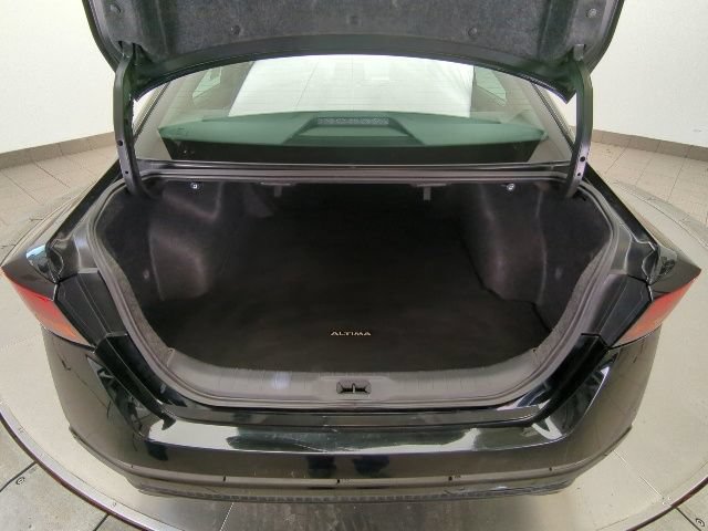 Used 2024 Nissan Altima 2.5 SR FWD image 23