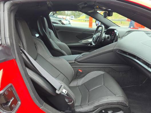 Used 2025 Chevrolet Corvette Z06 image 14