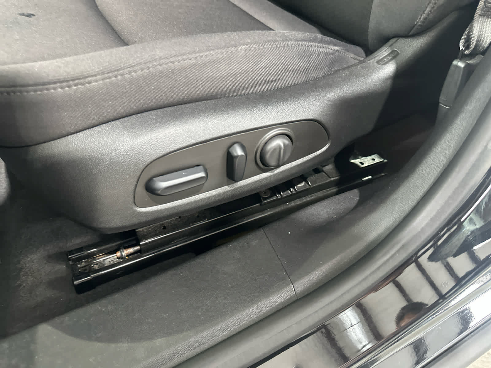 Used 2023 Chevrolet Malibu LT FWD image 15