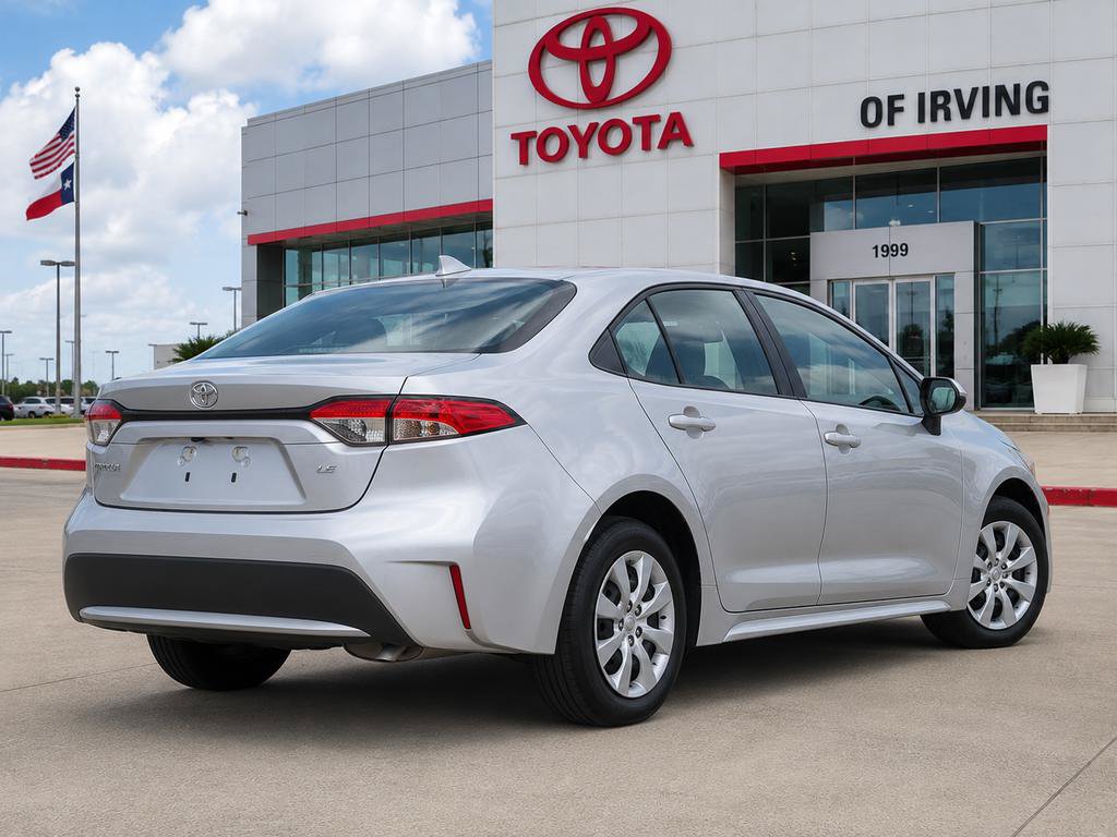 Used 2024 Toyota Corolla LE FWD image 3