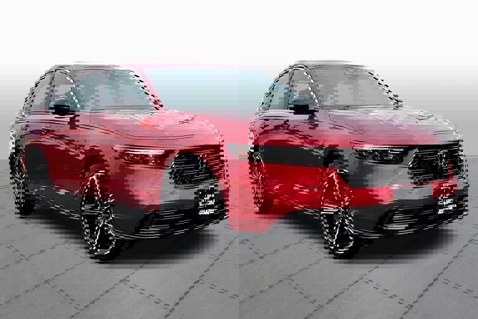 Used 2024 Honda Accord Sport image 2